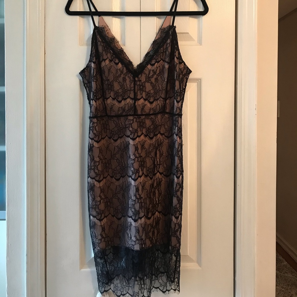 Lush black lace dress M